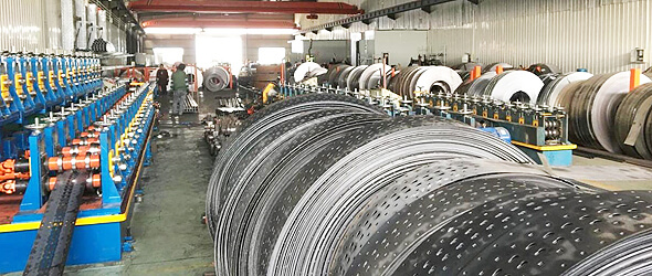 German-technology roll forming machine producing racking uprights