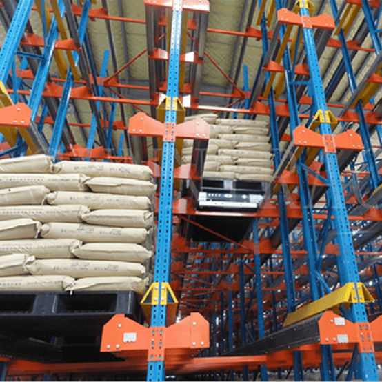 Radio shuttle racking system for high-density pallet storage